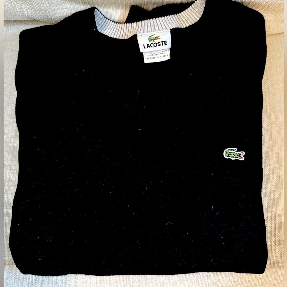 NWOT Lacoste men's cotton v neck sweater never worn